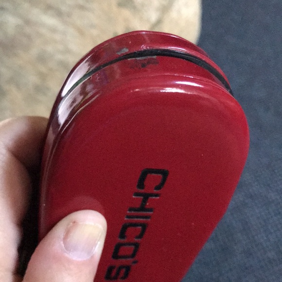 Chico’s Size 8 Red Throng Flip Flop - Picture 5 of 6